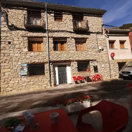 Casa Rural Y Albergue Tormon Luaran gambar