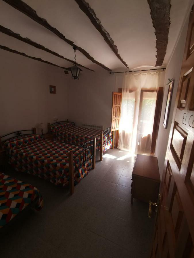 Casa Rural Y Albergue Tormon Luaran gambar