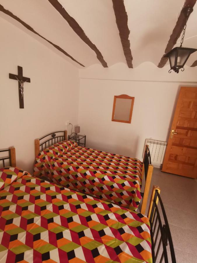 Casa Rural Y Albergue Tormon Luaran gambar