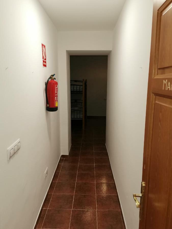 Casa Rural Y Albergue Tormon Luaran gambar
